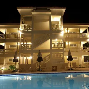 Курортный комплекс Sandy Haven (adults Only) ****