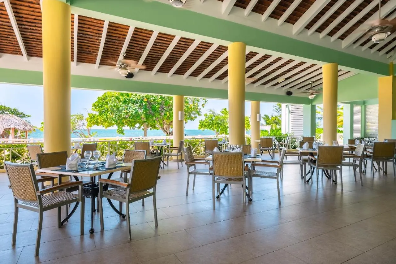 ***** Курортный комплекс Iberostar Selection Rose Hall Suites (Adults Only) Бухта Монтего Ямайка