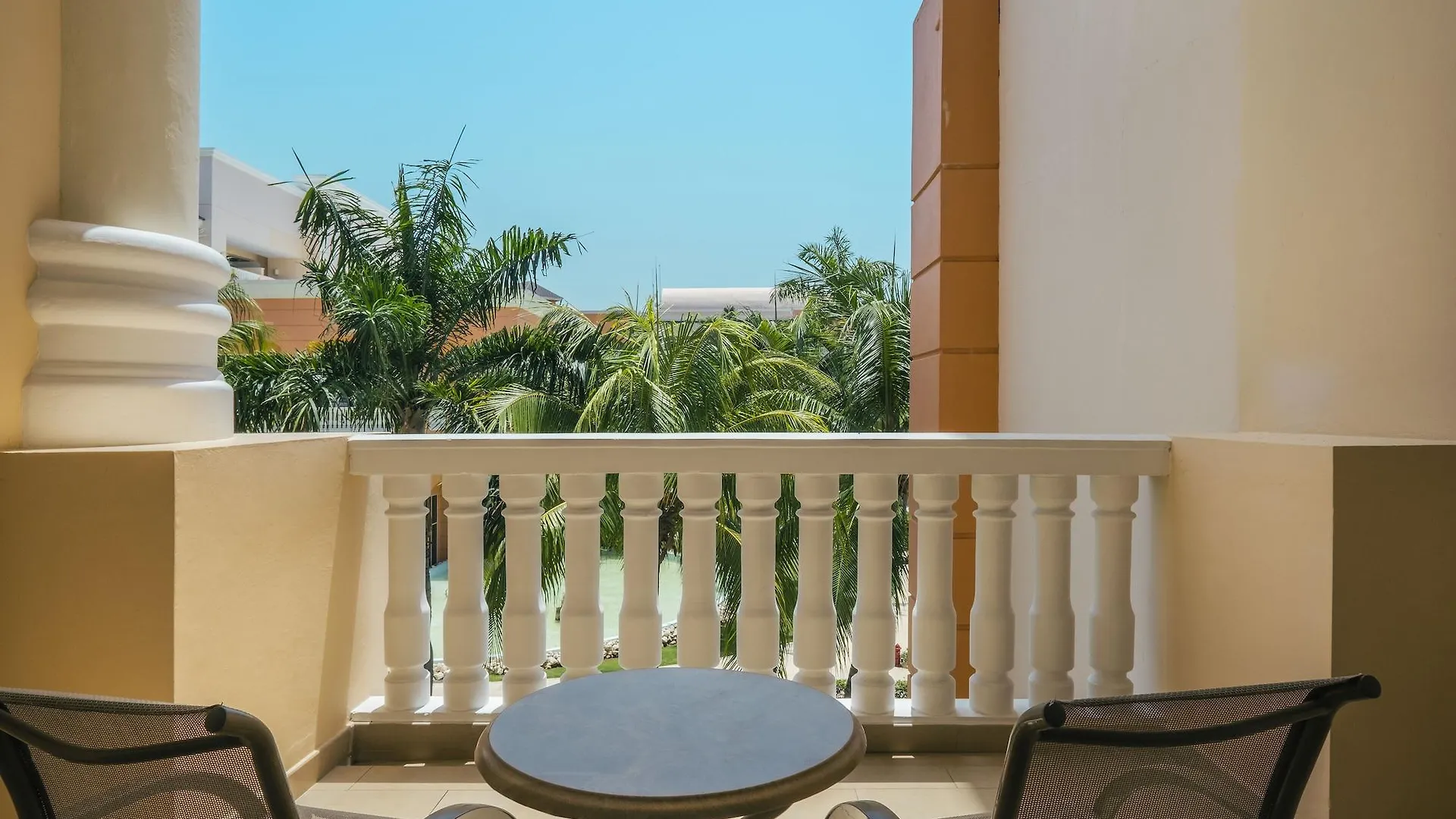Iberostar Selection Rose Hall Suites (Adults Only) Бухта Монтего Курортный комплекс
